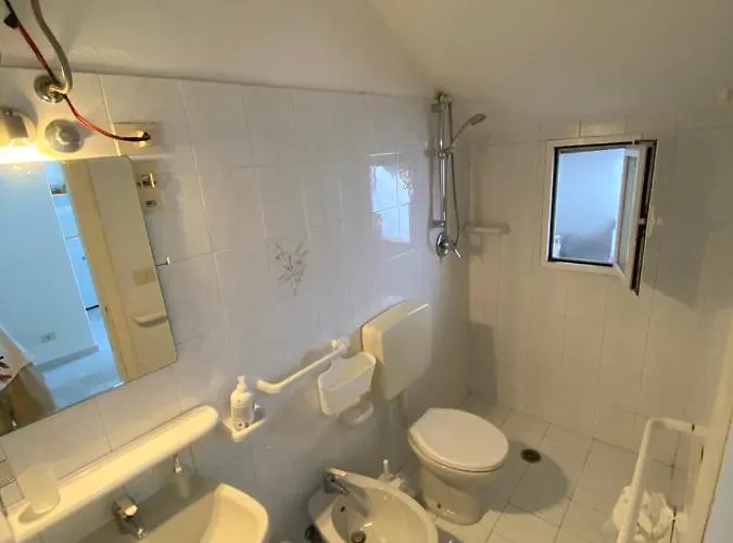 아파트 A Cas E Rosa *